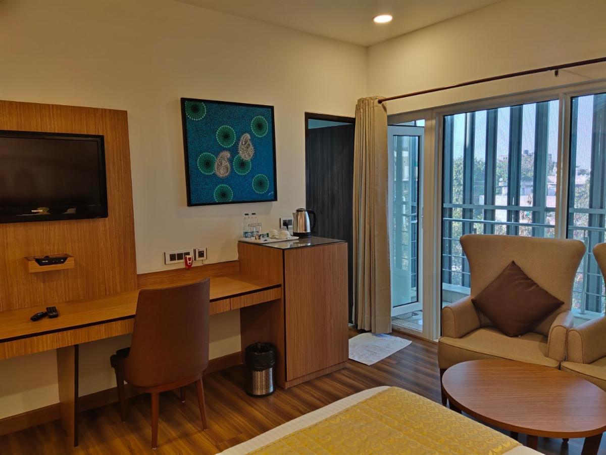 Delhieez - A Boutique Hotel New Delhi Exterior photo